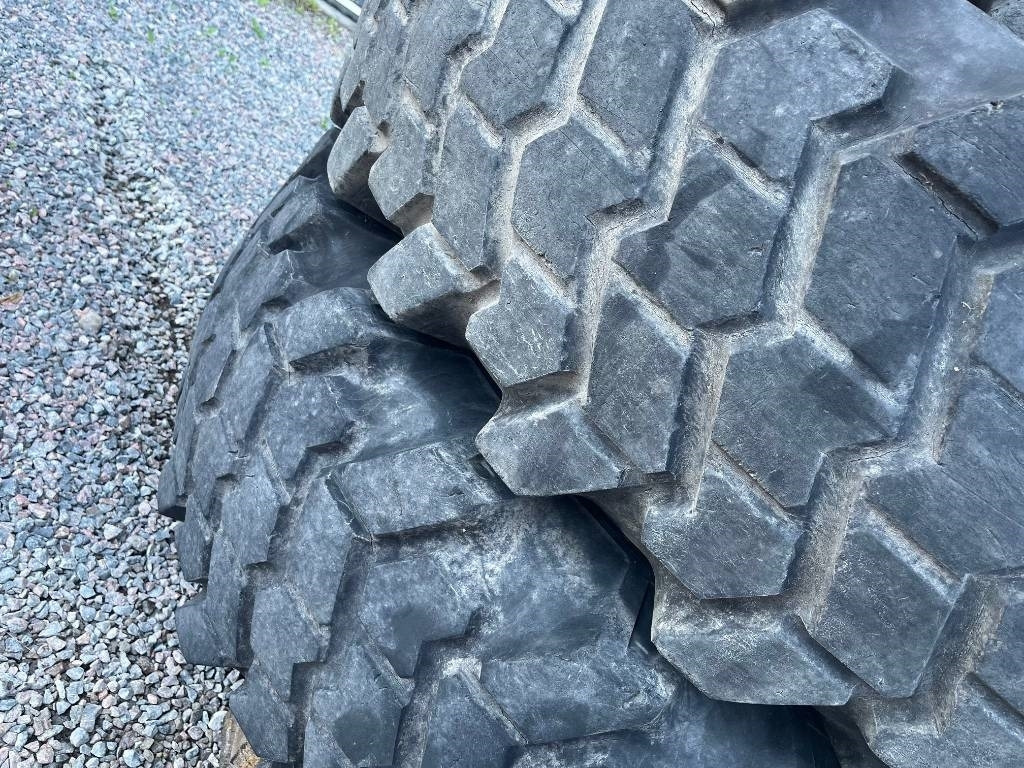 Nokian 18,4-34 14,9-24 till Volvo Bm 840 841 - Шина для Строительной техники: фото 3 Nokian 18,4-34 14,9-24 till Volvo Bm 840 841 - Шина для Строительной техники: фото 3