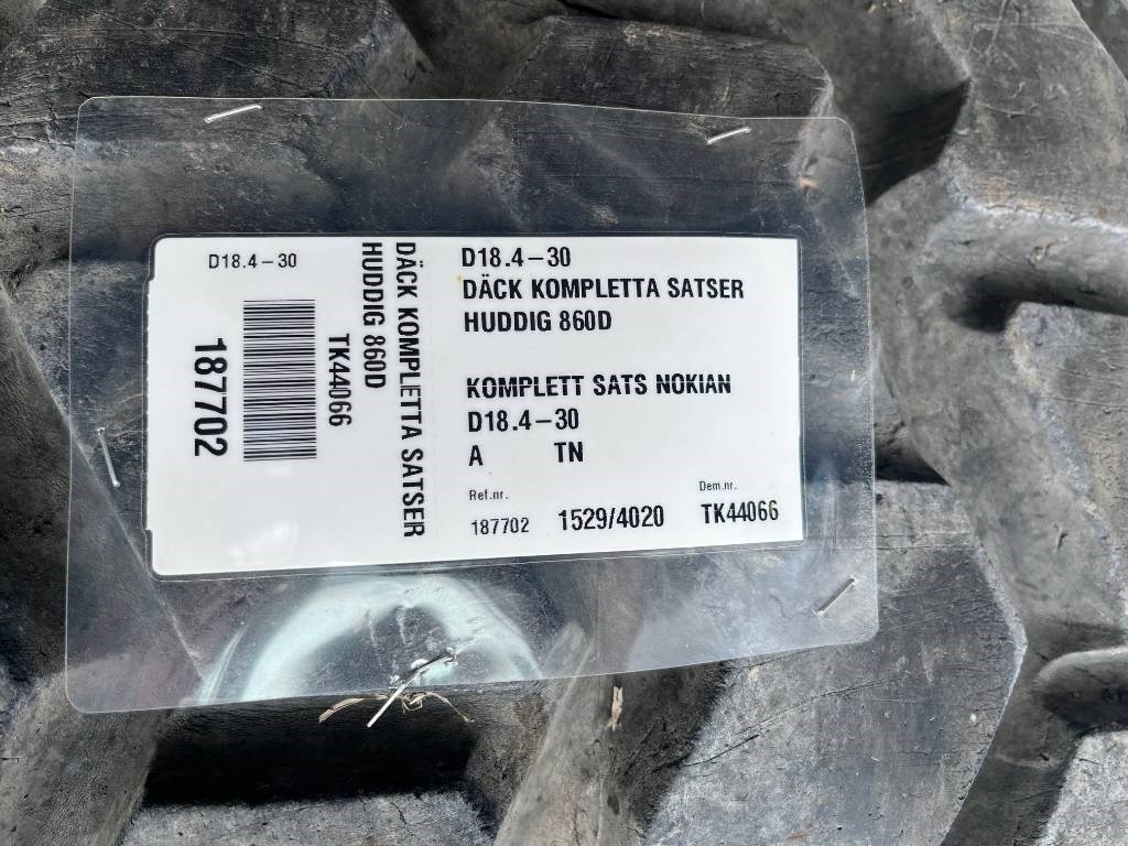 Nokian Industrial 18,4 B 30 Huddig 860 D - Колесо: фото 2 Nokian Industrial 18,4 B 30 Huddig 860 D - Колесо: фото 2