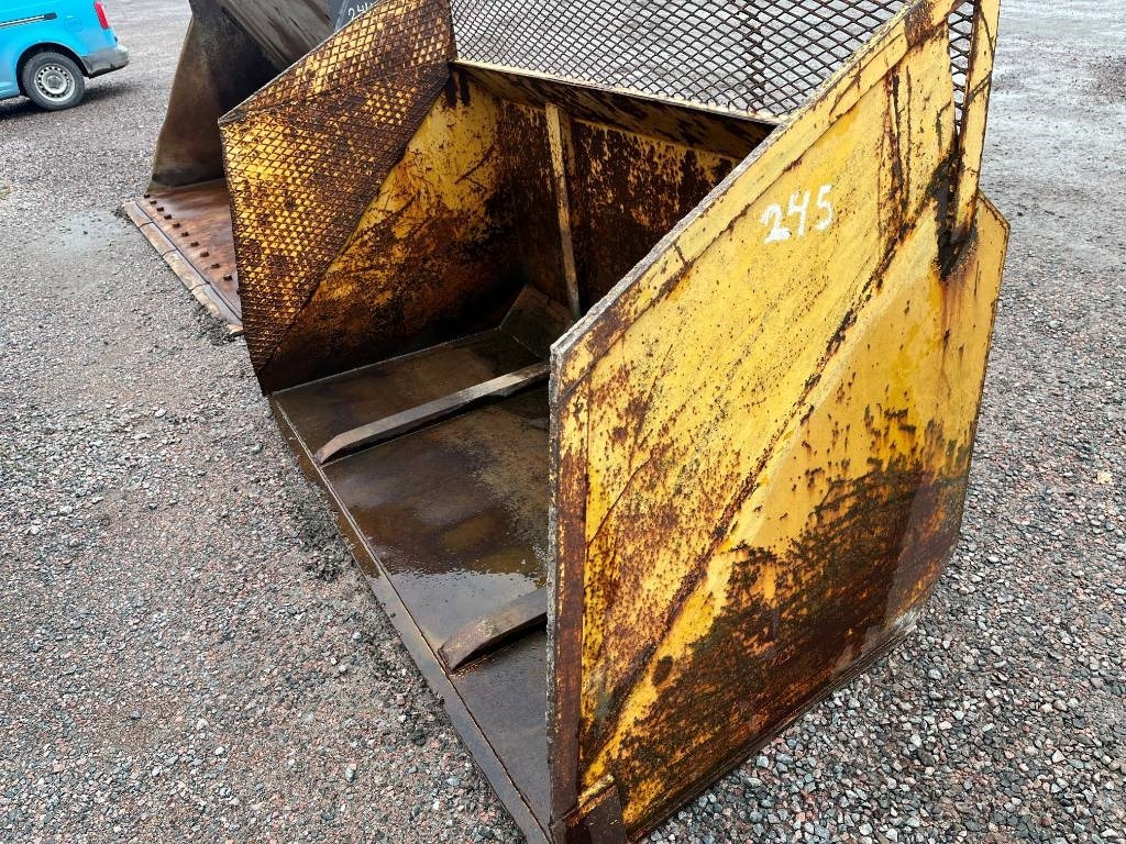 Snöskopa / Lättmatrialskopa Lilla Bm fästet - Ковш для Строительной техники: фото 3 Snöskopa / Lättmatrialskopa Lilla Bm fästet - Ковш для Строительной техники: фото 3