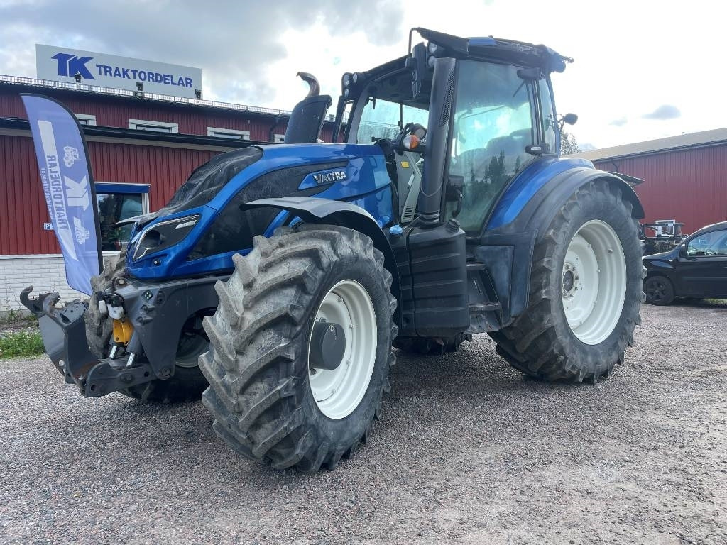 Valtra Valmet T214 Dismantled Only for Spare Parts - Трактор: фото 1 Valtra Valmet T214 Dismantled Only for Spare Parts - Трактор: фото 1