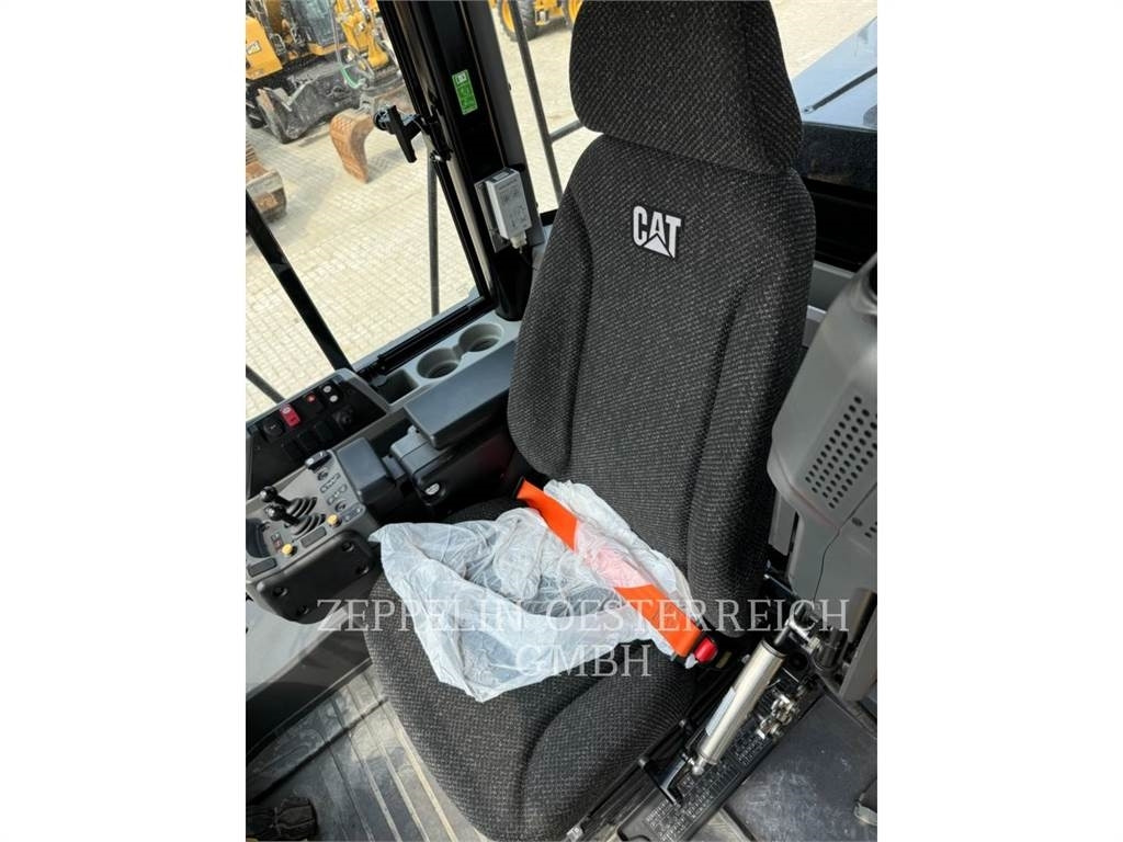 Колёсный погрузчик CAT 972 M XE: фото 13