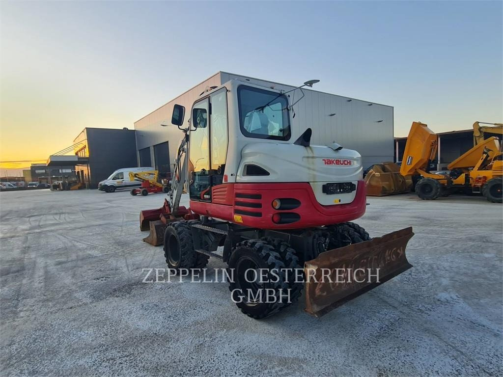 Takeuchi TB295W - Гусеничный экскаватор: фото 4 Takeuchi TB295W - Гусеничный экскаватор: фото 4