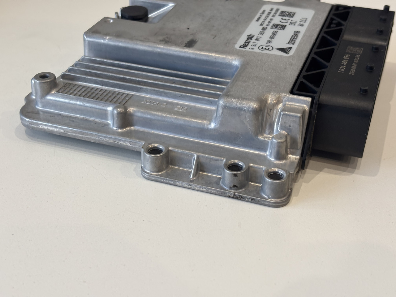 Bosch Rexroth Moduł Sterownik CZĘŚCI S220PB256410B R917013363 R 917 013 363 - Блок управления для Сельскохозяйственной техники: фото 5 Bosch Rexroth Moduł Sterownik CZĘŚCI S220PB256410B R917013363 R 917 013 363 - Блок управления для Сельскохозяйственной техники: фото 5