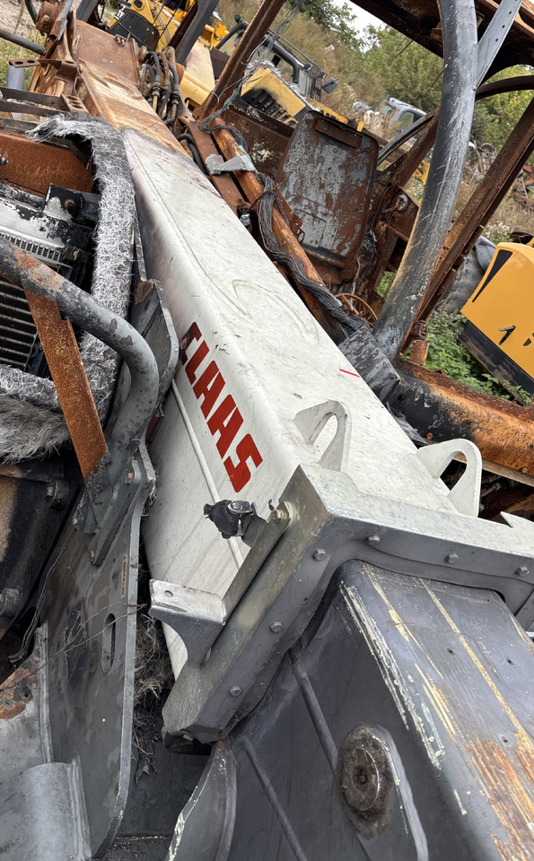 CLAAS Scorpion 7044 Siłownik Wywracania Wyrównawczy - Гидравлический цилиндр для Сельскохозяйственной техники: фото 1 CLAAS Scorpion 7044 Siłownik Wywracania Wyrównawczy - Гидравлический цилиндр для Сельскохозяйственной техники: фото 1