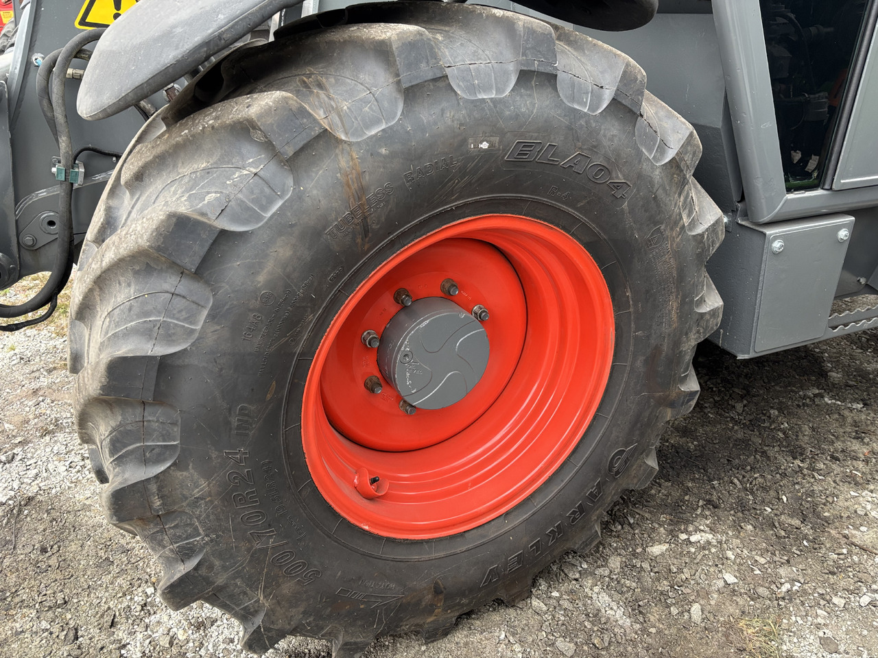 CLAAS Scorpion FELGA DW16Lx24 DW 16 L x 24 16x24 8 szpilek - Колесный диск для Сельскохозяйственной техники: фото 1 CLAAS Scorpion FELGA DW16Lx24 DW 16 L x 24 16x24 8 szpilek - Колесный диск для Сельскохозяйственной техники: фото 1