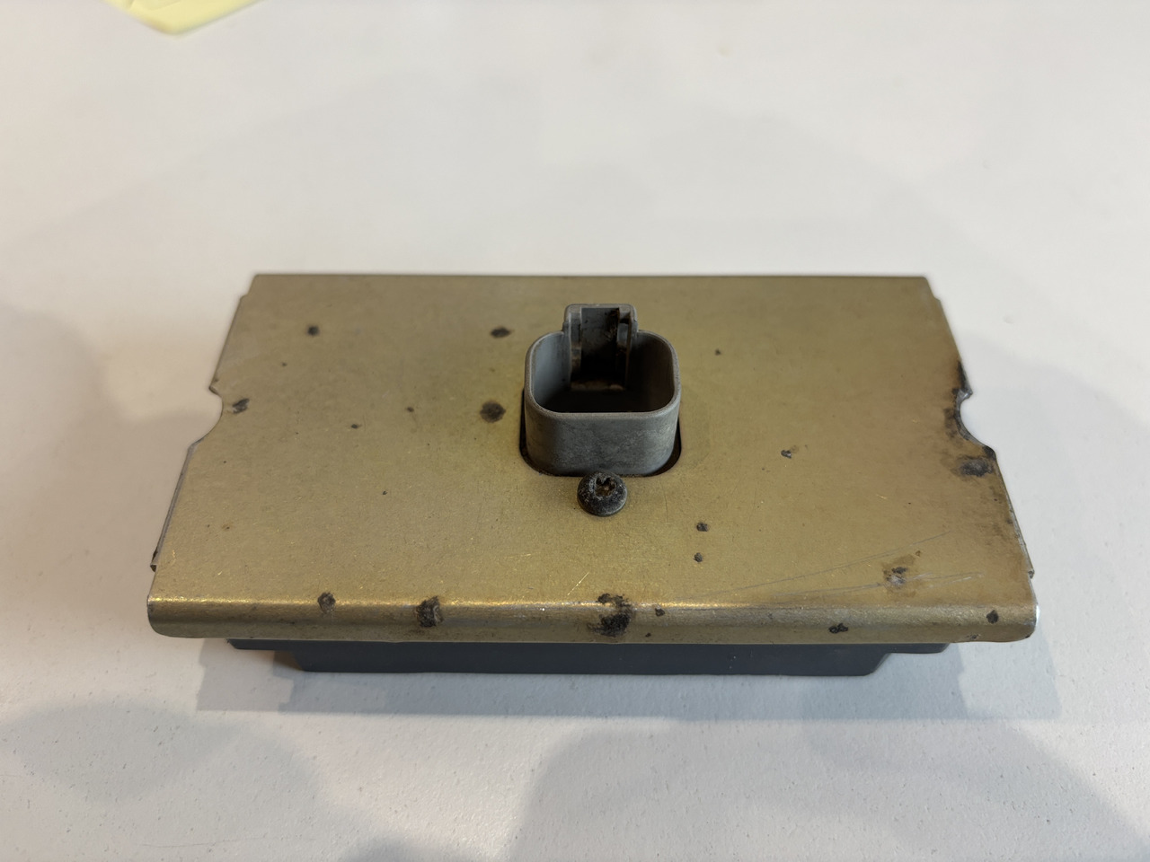 Case IH Puma Magnum Maxxum MX - moduł sterownik 4-pinowy 284638A2 - Блок управления для Сельскохозяйственной техники: фото 2 Case IH Puma Magnum Maxxum MX - moduł sterownik 4-pinowy 284638A2 - Блок управления для Сельскохозяйственной техники: фото 2