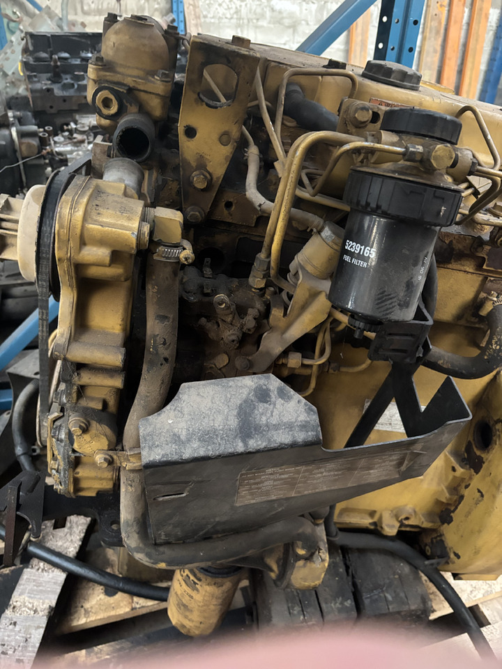 Cat Perkins 130-6342 1935/2200 Silnik CZĘŚCI - Двигатель для Сельскохозяйственной техники: фото 2 Cat Perkins 130-6342 1935/2200 Silnik CZĘŚCI - Двигатель для Сельскохозяйственной техники: фото 2