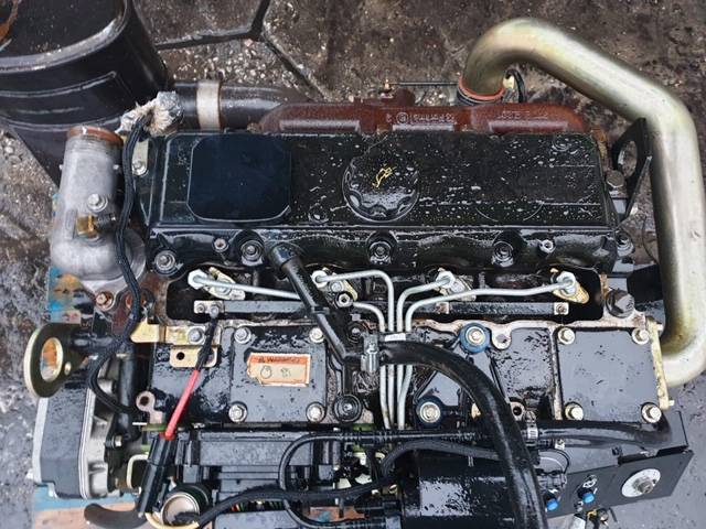 Caterpillar 3054E - Głowica Cylindrów - Головка блока для Сельскохозяйственной техники: фото 2 Caterpillar 3054E - Głowica Cylindrów - Головка блока для Сельскохозяйственной техники: фото 2