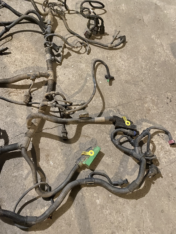Claas Arion 550-520 650-620 - kabel wiązka elektryczna 0011510550 - Кабели/ Провода для Тракторов: фото 3 Claas Arion 550-520 650-620 - kabel wiązka elektryczna 0011510550 - Кабели/ Провода для Тракторов: фото 3
