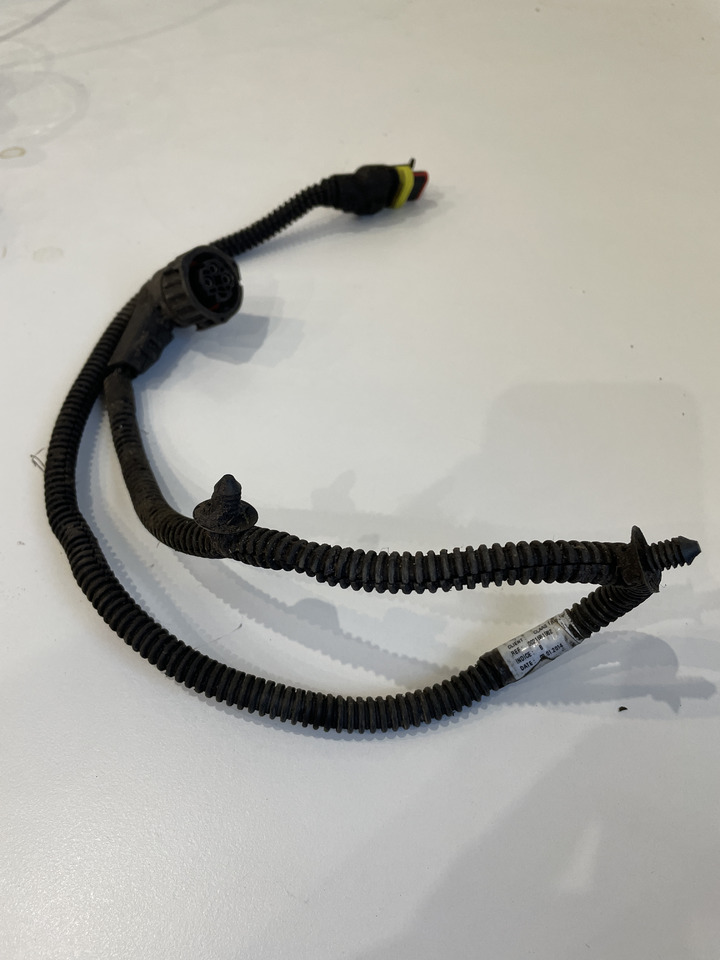 Claas Arion 550-520 650-620 - kabel wiązka elektryczna 0021581981 0021581982 - Кабели/ Провода для Тракторов: фото 1 Claas Arion 550-520 650-620 - kabel wiązka elektryczna 0021581981 0021581982 - Кабели/ Провода для Тракторов: фото 1