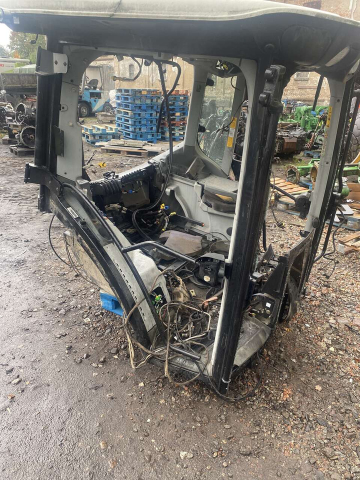 Claas Arion Seria 600 - Kabina - Кабина для Сельскохозяйственной техники: фото 3 Claas Arion Seria 600 - Kabina - Кабина для Сельскохозяйственной техники: фото 3