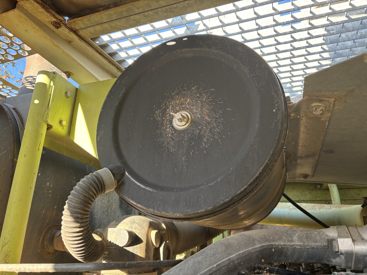 Claas Jaguar 820 840 860 Sprężarka Klimatyzacji 00 0625 999 1 0006259991 - Компрессор кондиционера для Сельскохозяйственной техники: фото 1 Claas Jaguar 820 840 860 Sprężarka Klimatyzacji 00 0625 999 1 0006259991 - Компрессор кондиционера для Сельскохозяйственной техники: фото 1