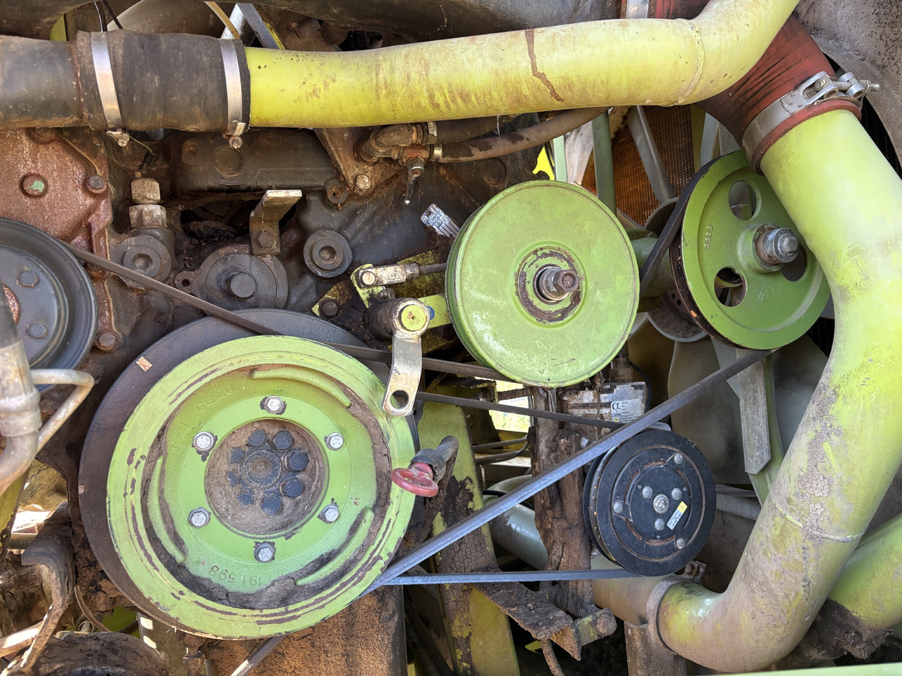 Claas Jaguar 840 Rolka Prowadząca 00 0077 898 0 00 0090 634 0 0000778980 0000906340 - Ремень для Сельскохозяйственной техники: фото 3 Claas Jaguar 840 Rolka Prowadząca 00 0077 898 0 00 0090 634 0 0000778980 0000906340 - Ремень для Сельскохозяйственной техники: фото 3