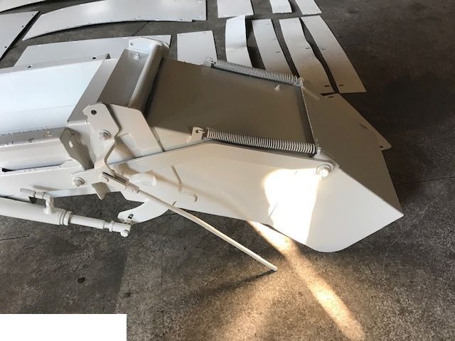 Claas Jaguar 960 - Tunel /  Rura Wyrzutu - Кузов и экстерьер для Кормоуборочных комбайнов: фото 3 Claas Jaguar 960 - Tunel /  Rura Wyrzutu - Кузов и экстерьер для Кормоуборочных комбайнов: фото 3