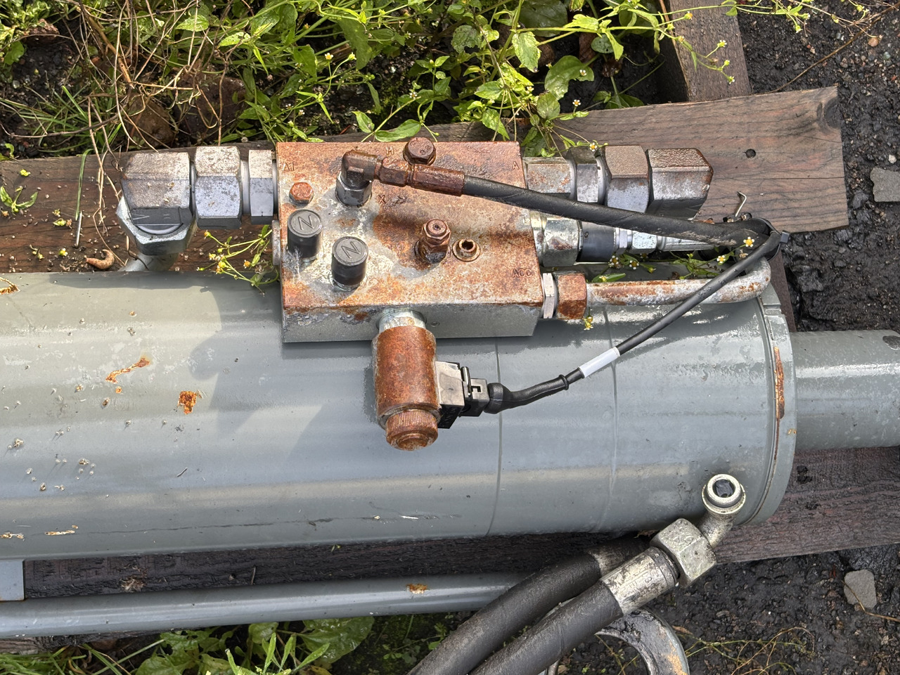 Claas Scorpion 7055 Siłownik Podnoszenia 0013048390 00 1304 839 0 - Гидравлический цилиндр для Телескопических погрузчиков: фото 4 Claas Scorpion 7055 Siłownik Podnoszenia 0013048390 00 1304 839 0 - Гидравлический цилиндр для Телескопических погрузчиков: фото 4