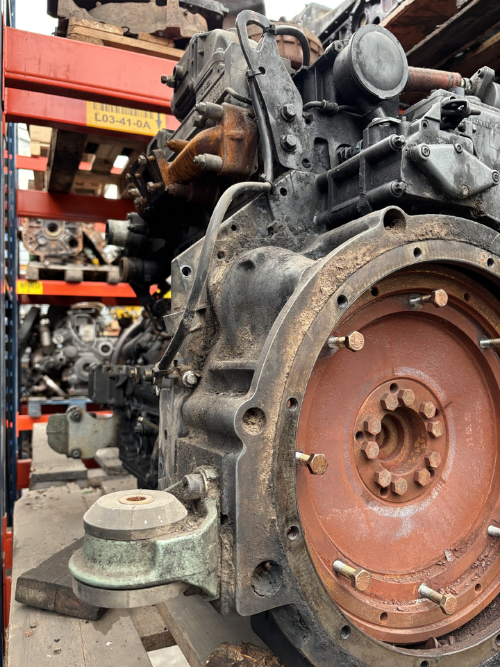 DEUTZ TCD 2012 L4 2V TCD2012L42V - Двигатель и запчасти для Сельскохозяйственной техники: фото 3 DEUTZ TCD 2012 L4 2V TCD2012L42V - Двигатель и запчасти для Сельскохозяйственной техники: фото 3