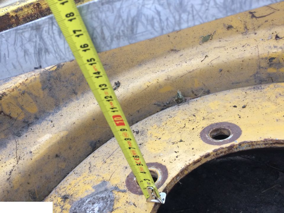 Felgi Cat Caterpillar 12x25 - Колесный диск для Строительной техники: фото 2 Felgi Cat Caterpillar 12x25 - Колесный диск для Строительной техники: фото 2