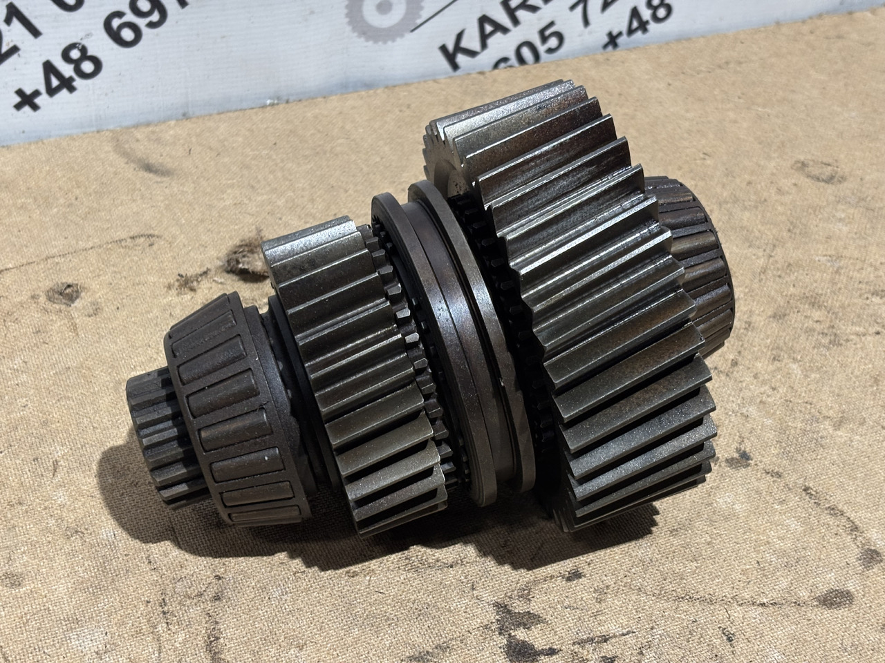 Fendt AGCO 920 924 926 930 Skrzynia Biegów Tryb Koło Zębate Zębatka CZĘŚĆI M934100082040 - Коробка передач для Сельскохозяйственной техники: фото 1 Fendt AGCO 920 924 926 930 Skrzynia Biegów Tryb Koło Zębate Zębatka CZĘŚĆI M934100082040 - Коробка передач для Сельскохозяйственной техники: фото 1