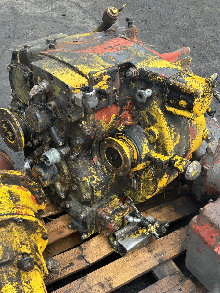 Hanomag 422 Skrzynia Biegów Do Ładowarki kołowej Hanomag 55 D 55D - Коробка передач для Сельскохозяйственной техники: фото 1 Hanomag 422 Skrzynia Biegów Do Ładowarki kołowej Hanomag 55 D 55D - Коробка передач для Сельскохозяйственной техники: фото 1