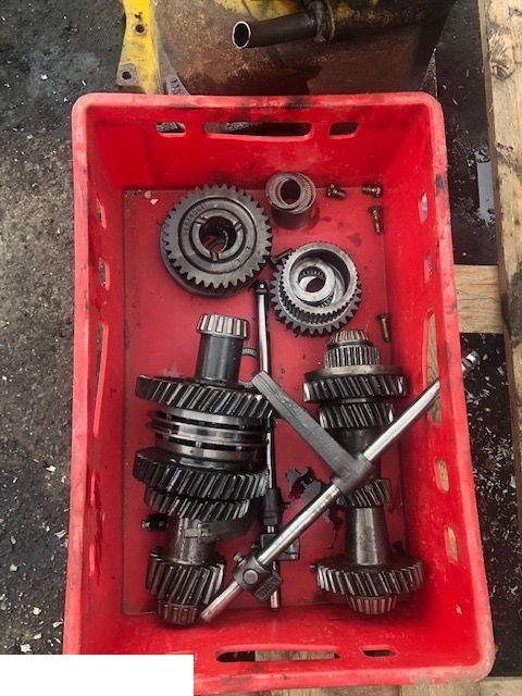 JCB - Kosz Sprzęgłowy - Сцепление и запчасти для Сельскохозяйственной техники: фото 5 JCB - Kosz Sprzęgłowy - Сцепление и запчасти для Сельскохозяйственной техники: фото 5