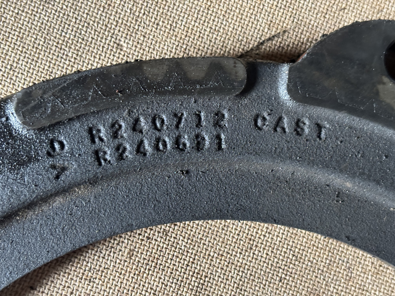 John Deere 6830 6930 7330 Docisk Hamulca Płytka R240691 R240712 - Тормозной диск для Сельскохозяйственной техники: фото 2 John Deere 6830 6930 7330 Docisk Hamulca Płytka R240691 R240712 - Тормозной диск для Сельскохозяйственной техники: фото 2