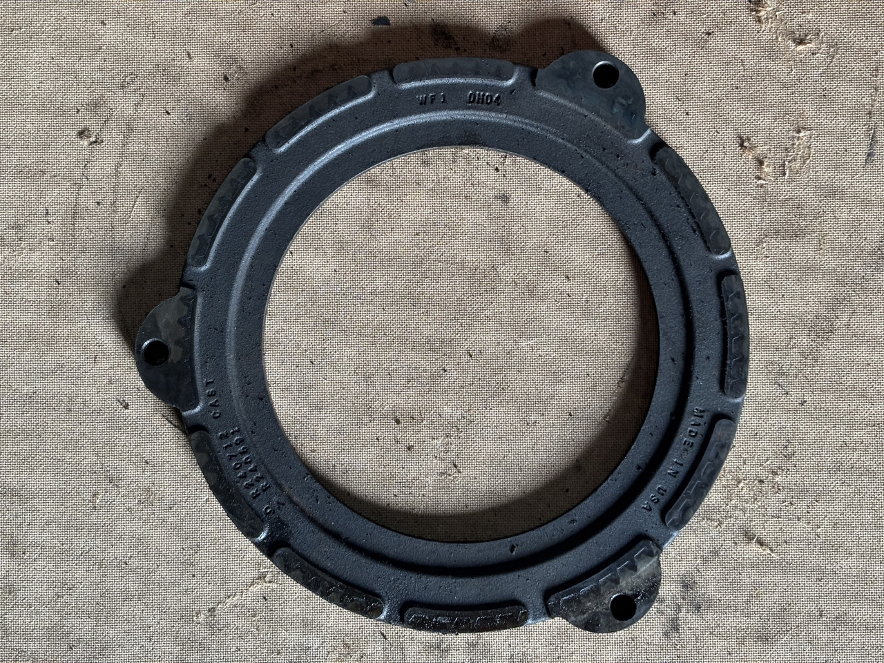 John Deere 6830 6930 7330 Docisk Hamulca Płytka R240691 R240712 - Тормозной диск для Сельскохозяйственной техники: фото 1 John Deere 6830 6930 7330 Docisk Hamulca Płytka R240691 R240712 - Тормозной диск для Сельскохозяйственной техники: фото 1