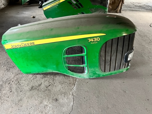 John Deere 7430 Pokrywa Maska silnika AL175336 - Капот для Тракторов: фото 2 John Deere 7430 Pokrywa Maska silnika AL175336 - Капот для Тракторов: фото 2