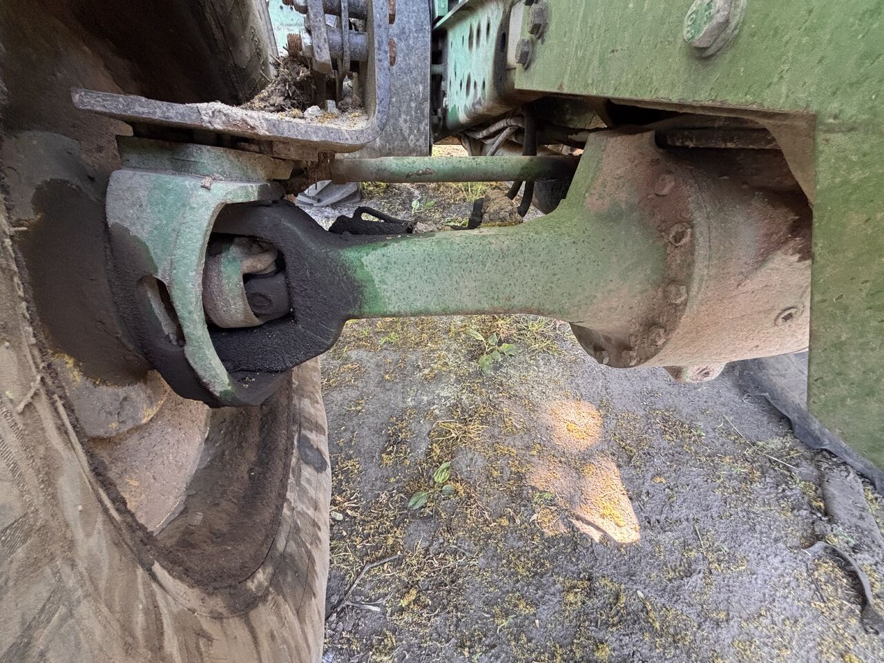 John Deere 7600 7700 7800 Zwrotnica Prawa Lewa R97541 R124407 R97542 R124408 - Поворотный кулак для Сельскохозяйственной техники: фото 2 John Deere 7600 7700 7800 Zwrotnica Prawa Lewa R97541 R124407 R97542 R124408 - Поворотный кулак для Сельскохозяйственной техники: фото 2