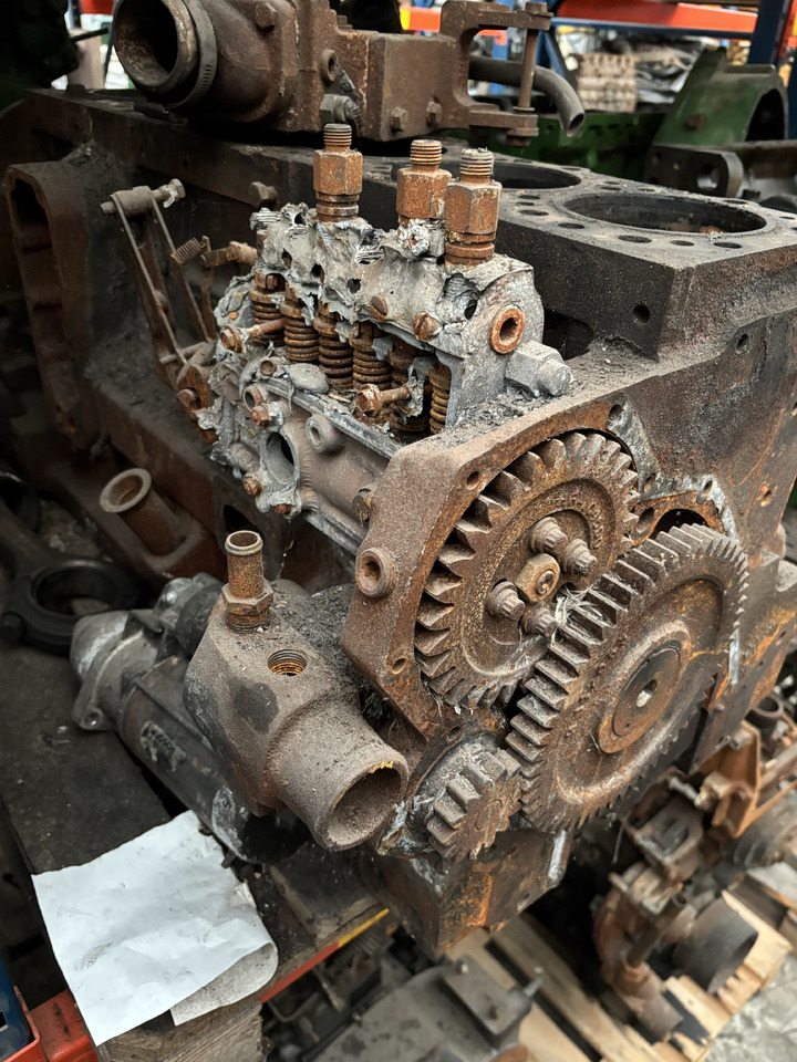 John Deere 7700 7800 6076TRW30 R122736 Silnik Blok Kolektor Tryb Tłok Cylinder CZĘŚCI - Двигатель и запчасти для Сельскохозяйственной техники: фото 1 John Deere 7700 7800 6076TRW30 R122736 Silnik Blok Kolektor Tryb Tłok Cylinder CZĘŚCI - Двигатель и запчасти для Сельскохозяйственной техники: фото 1