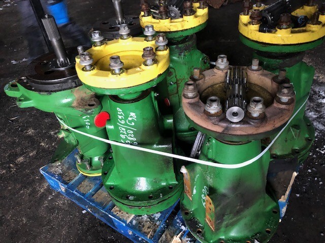 John Deere R156484 | John Deere R156483 | John Deere R156482 | John Deere R156481 - Трансмиссия для Сельскохозяйственной техники: фото 1 John Deere R156484 | John Deere R156483 | John Deere R156482 | John Deere R156481 - Трансмиссия для Сельскохозяйственной техники: фото 1