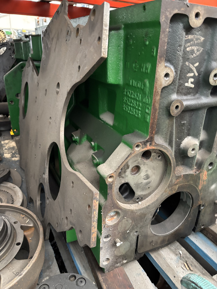 John Deere R522821 R522822 522823 Blok Silnika - Блок цилиндров для Сельскохозяйственной техники: фото 2 John Deere R522821 R522822 522823 Blok Silnika - Блок цилиндров для Сельскохозяйственной техники: фото 2