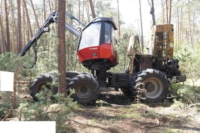Komatsu Valmet - Obudowa Mostu - Ось и запчасти для Лесозаготовительной техники: фото 1 Komatsu Valmet - Obudowa Mostu - Ось и запчасти для Лесозаготовительной техники: фото 1