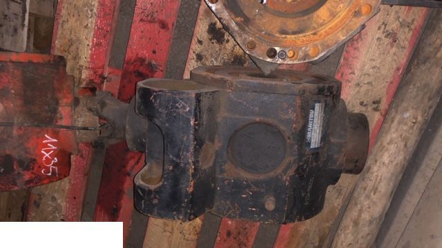 Manitou - Clark Hurth - Most Napędowy - Ось и запчасти для Сельскохозяйственной техники: фото 5 Manitou - Clark Hurth - Most Napędowy - Ось и запчасти для Сельскохозяйственной техники: фото 5