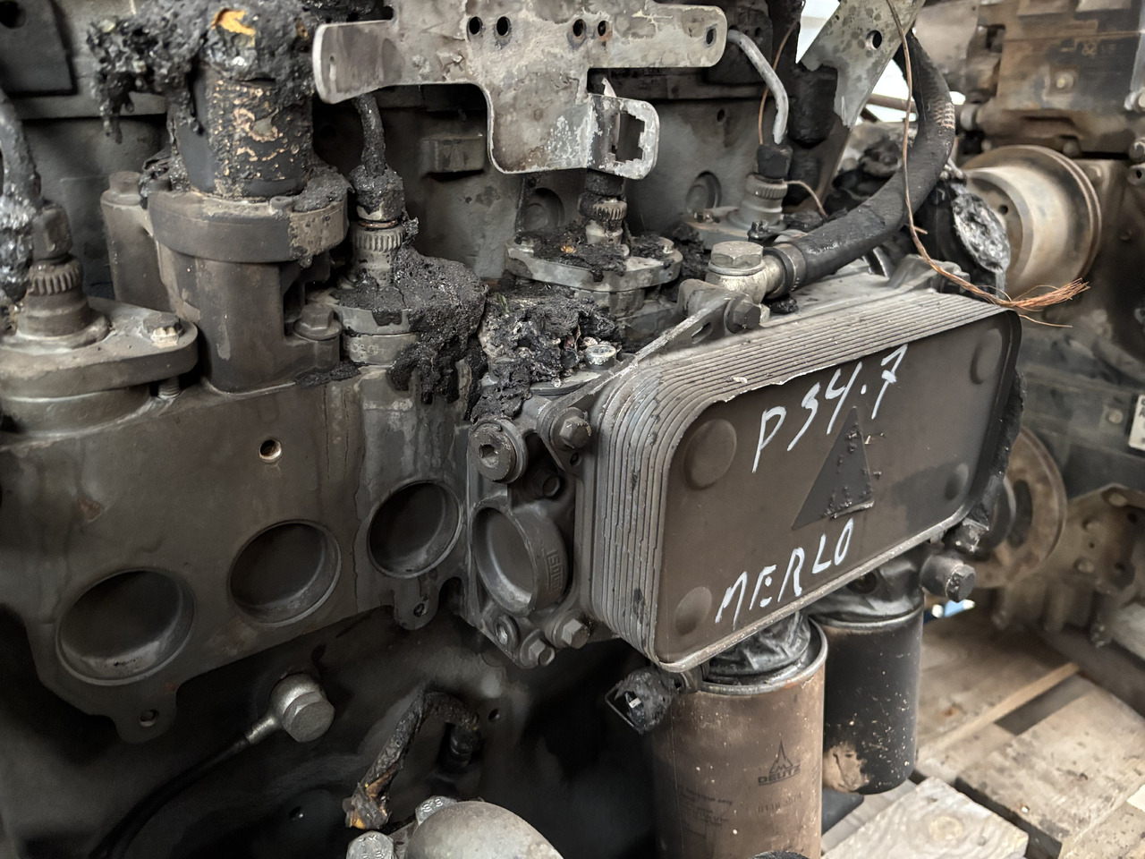 Merlo P 34.7 Silnik Blok Pompa Kolektor Wał Miska CZĘŚCI - Двигатель и запчасти для Строительной техники: фото 5 Merlo P 34.7 Silnik Blok Pompa Kolektor Wał Miska CZĘŚCI - Двигатель и запчасти для Строительной техники: фото 5