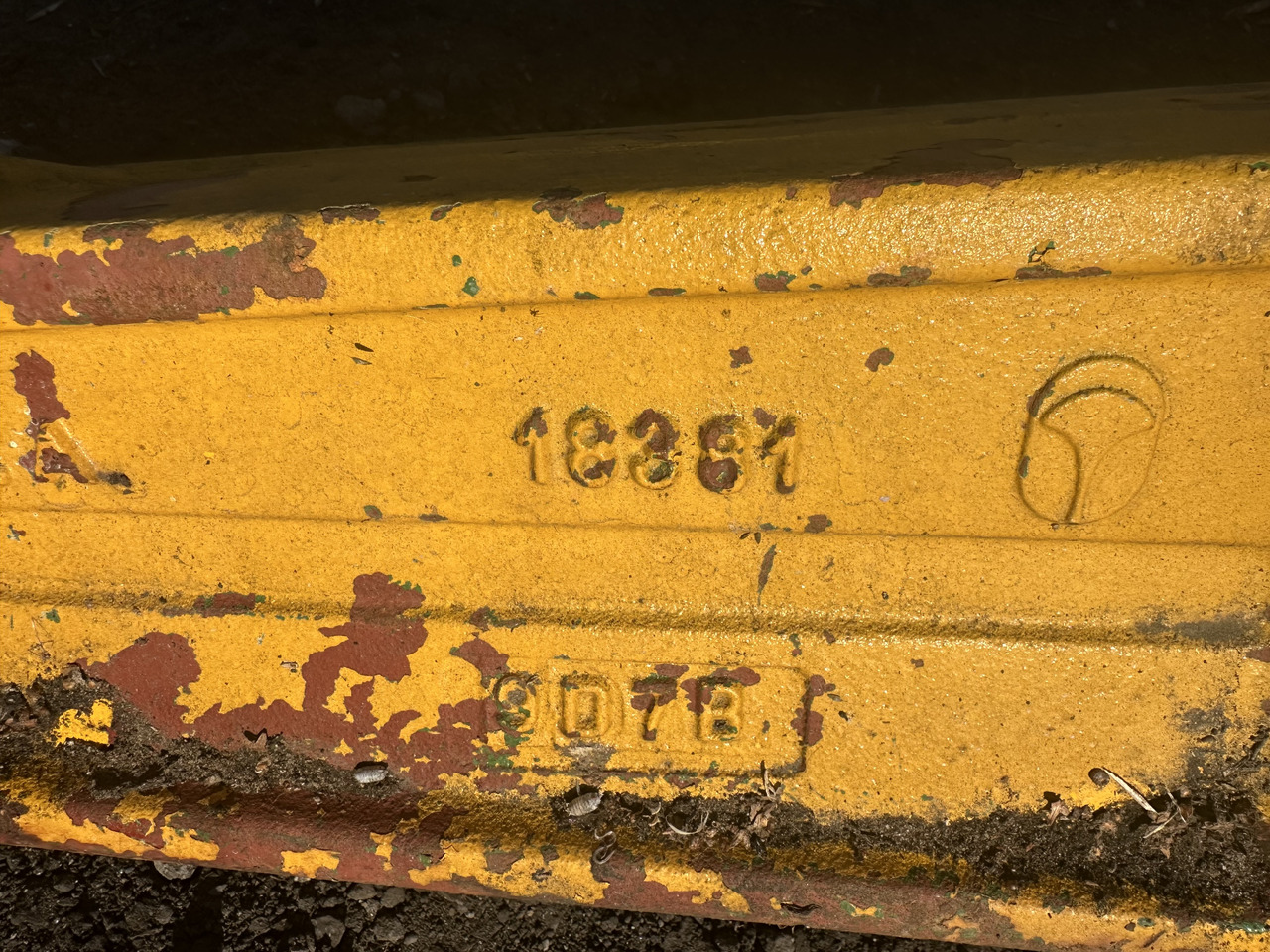 Obudowa mostu tylnego Matbro sanderson carraro 18381 - Ось и запчасти для Сельскохозяйственной техники: фото 1 Obudowa mostu tylnego Matbro sanderson carraro 18381 - Ось и запчасти для Сельскохозяйственной техники: фото 1