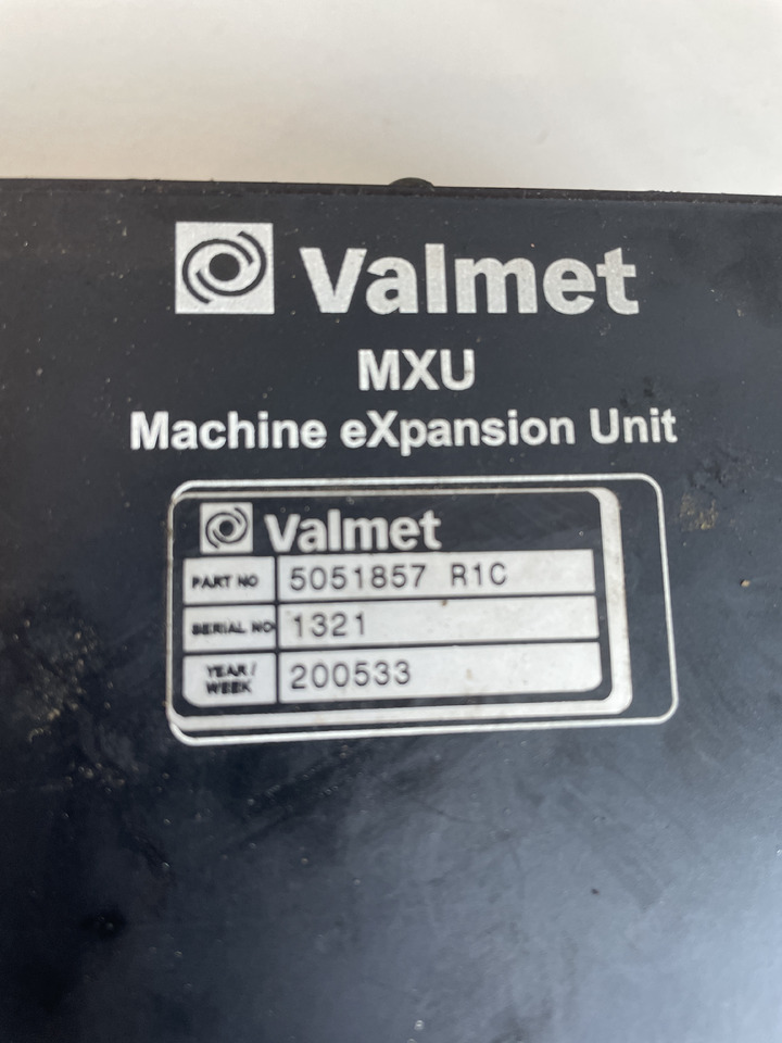 Valmet Komatsu - moduł sterownik - MXU Machine eXpanstion Unit 5051857 - Блок управления для Харвестеров: фото 2 Valmet Komatsu - moduł sterownik - MXU Machine eXpanstion Unit 5051857 - Блок управления для Харвестеров: фото 2