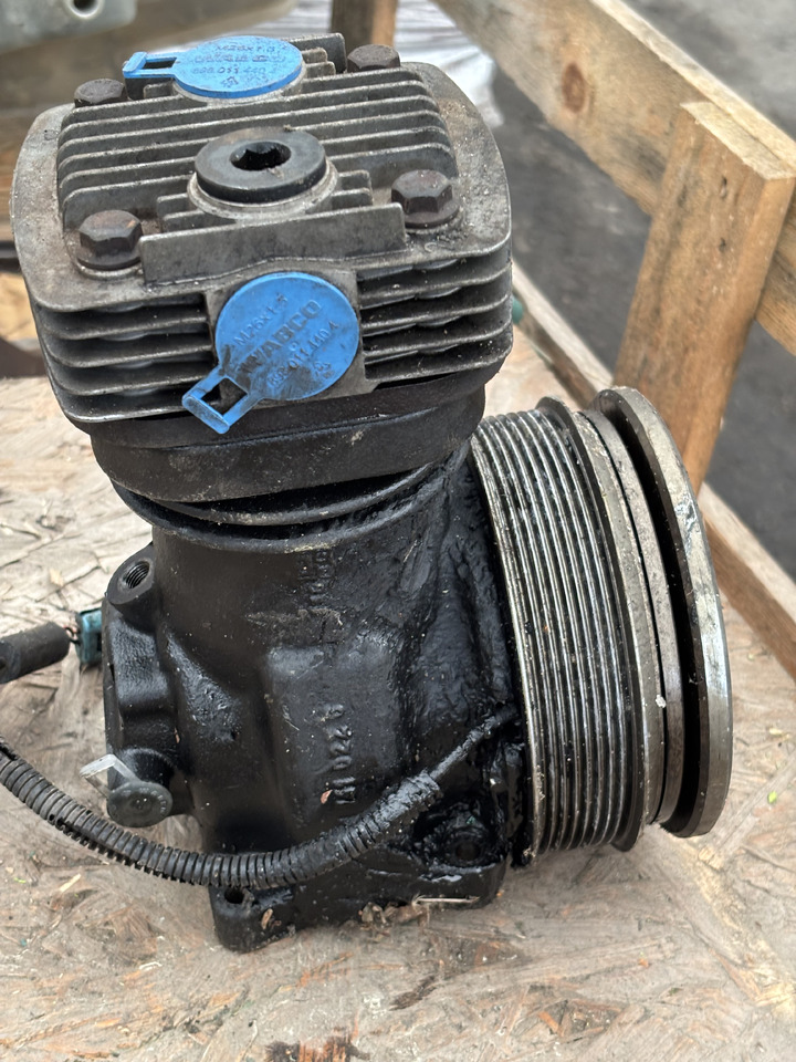 WABCO Kompresor Sprężonego Powietrza 4111411020 - Пневмокомпрессор для Сельскохозяйственной техники: фото 4 WABCO Kompresor Sprężonego Powietrza 4111411020 - Пневмокомпрессор для Сельскохозяйственной техники: фото 4