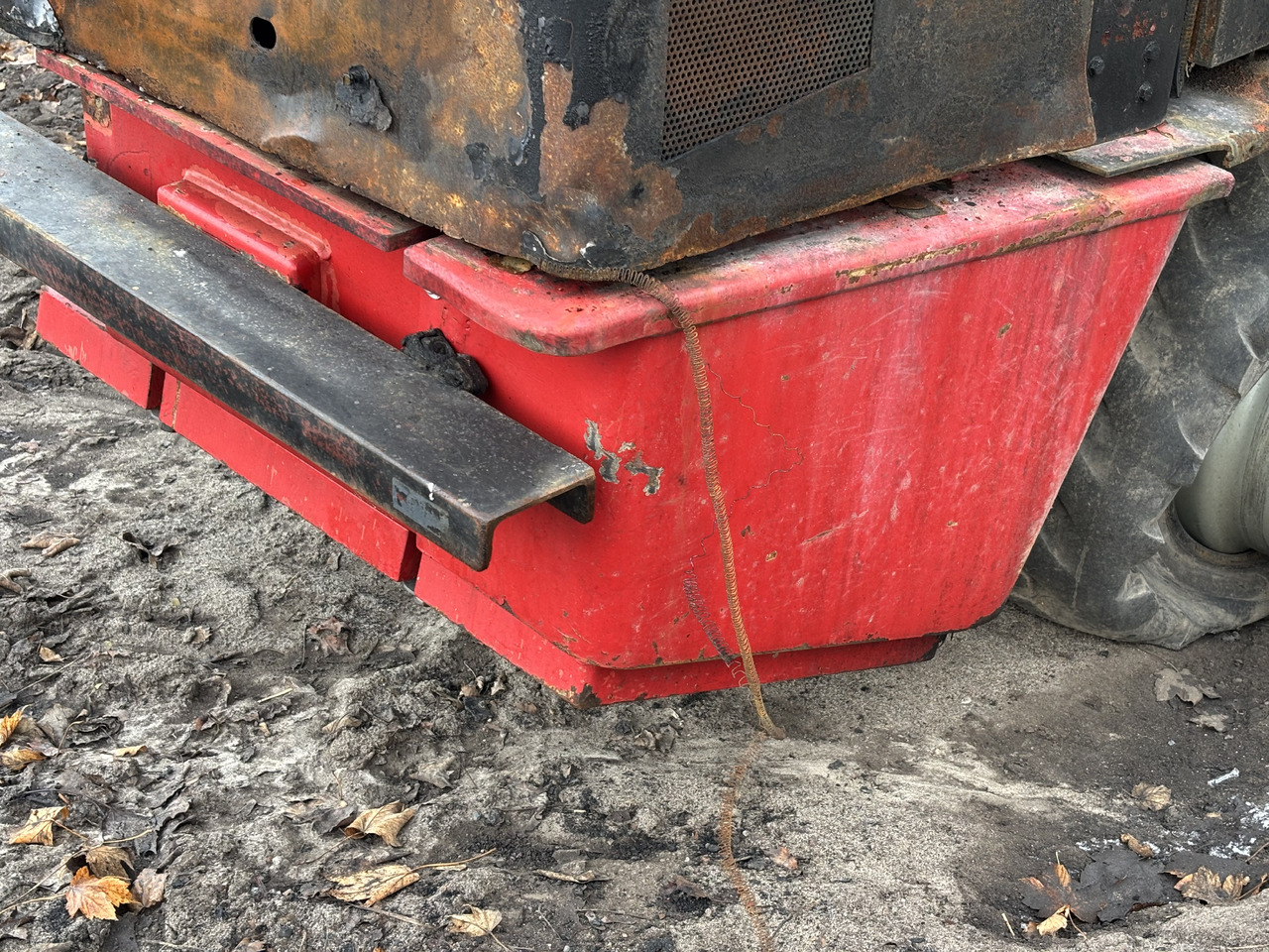 Weidemann 2006 2000rok Obciążnik Tylny Dociążenie Zderzak CZĘŚCI - Кузов и экстерьер для Телескопических погрузчиков: фото 3 Weidemann 2006 2000rok Obciążnik Tylny Dociążenie Zderzak CZĘŚCI - Кузов и экстерьер для Телескопических погрузчиков: фото 3