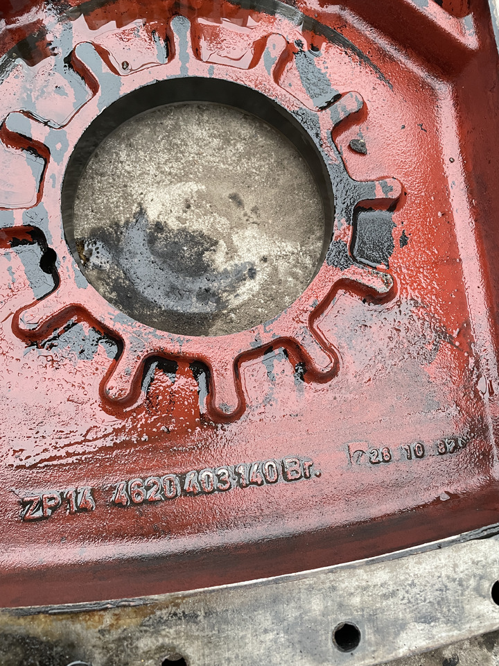 ZF 4PW45H1 Zettelmayer Volvo - skrzynia biegów - obudowa kół zębatych 4620403140 - Коробка передач для Сельскохозяйственной техники: фото 2 ZF 4PW45H1 Zettelmayer Volvo - skrzynia biegów - obudowa kół zębatych 4620403140 - Коробка передач для Сельскохозяйственной техники: фото 2