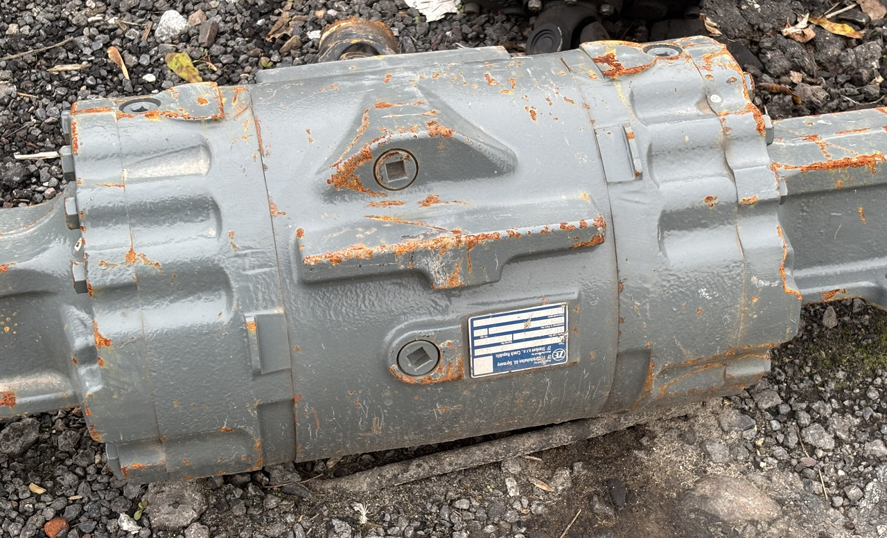 ZF MT-L 3025 II OŚ Tylnia Kompletna Zwolnica Pochwa CZĘŚCI Weidemann 4472425068 - Бортовой редуктор для Сельскохозяйственной техники: фото 1 ZF MT-L 3025 II OŚ Tylnia Kompletna Zwolnica Pochwa CZĘŚCI Weidemann 4472425068 - Бортовой редуктор для Сельскохозяйственной техники: фото 1