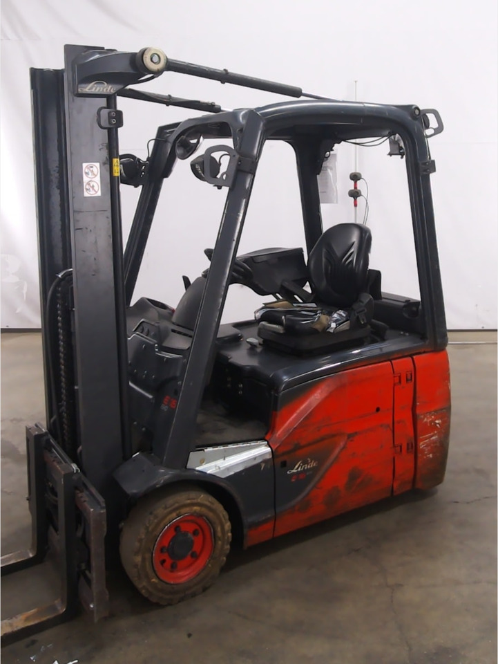 Linde E16-02 - Электропогрузчик: фото 1 Linde E16-02 - Электропогрузчик: фото 1