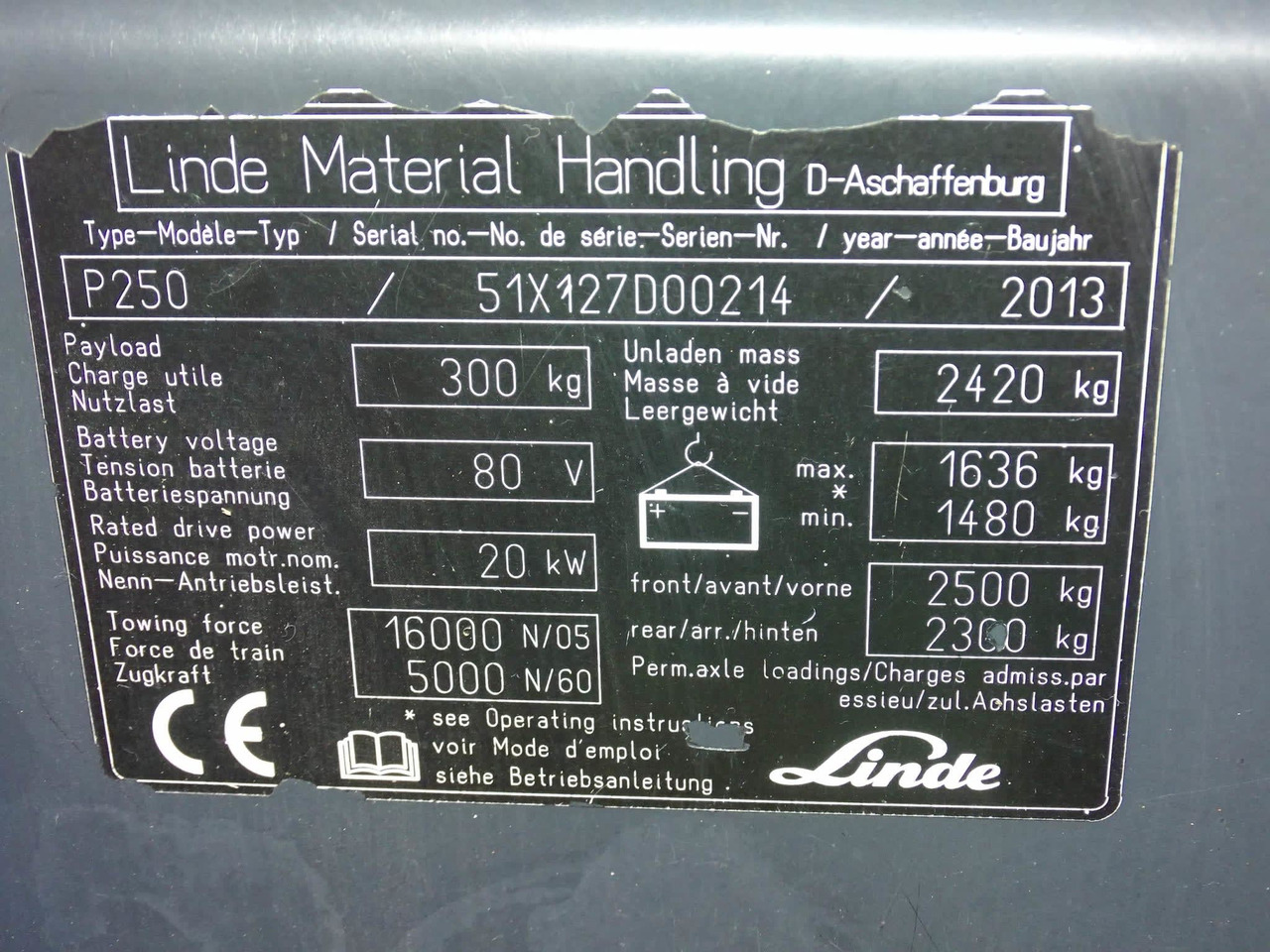 Linde P250 - Складской тягач: фото 2 Linde P250 - Складской тягач: фото 2