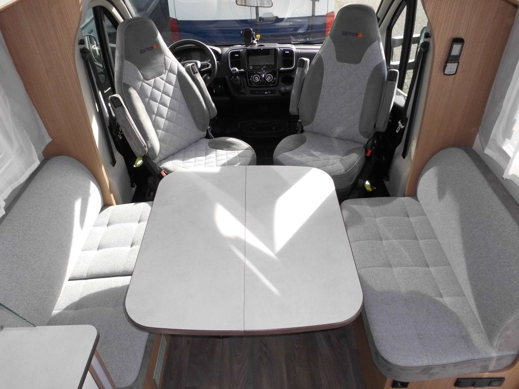 Carado T 459 Edition15 Solar, WR, RFK, SAT/TV uvm.+++ - Полуинтегрированный автодом: фото 5 Carado T 459 Edition15 Solar, WR, RFK, SAT/TV uvm.+++ - Полуинтегрированный автодом: фото 5