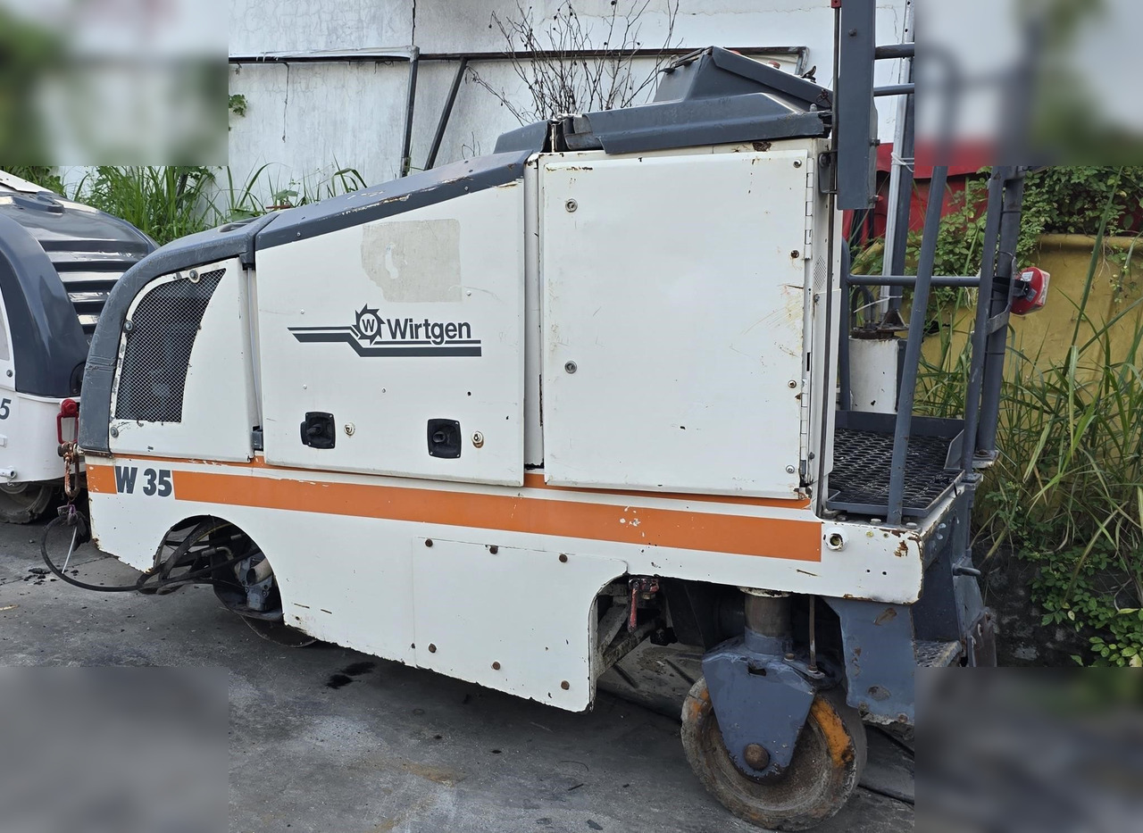 2005 WIRTGEN W35DC - Дорожная фреза: фото 1 2005 WIRTGEN W35DC - Дорожная фреза: фото 1
