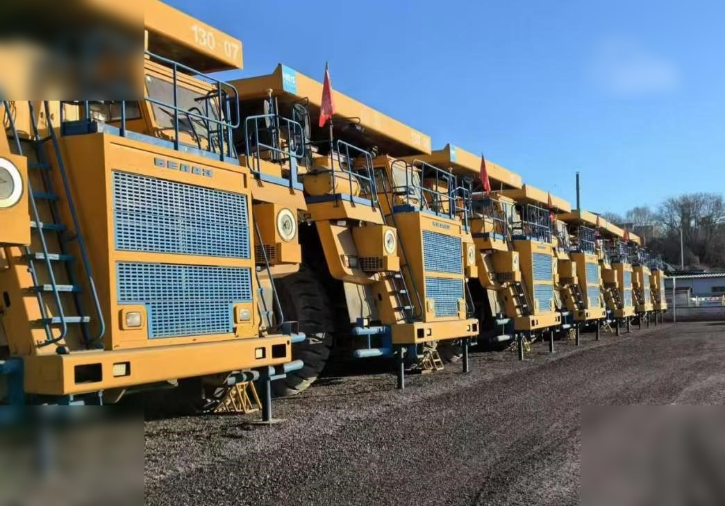 2009 BELAZ 75302 - Карьерный самосвал: фото 1 2009 BELAZ 75302 - Карьерный самосвал: фото 1