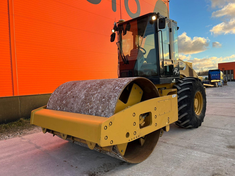 Caterpillar CS 56 PRICE WITHOUT Trimble 3D ! / AC - Каток: фото 2 Caterpillar CS 56 PRICE WITHOUT Trimble 3D ! / AC - Каток: фото 2