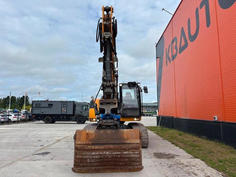 Liebherr R 920 Compact TILTROTATOR / CENTRAL LUBRICATION / AC - Гусеничный экскаватор: фото 2 Liebherr R 920 Compact TILTROTATOR / CENTRAL LUBRICATION / AC - Гусеничный экскаватор: фото 2