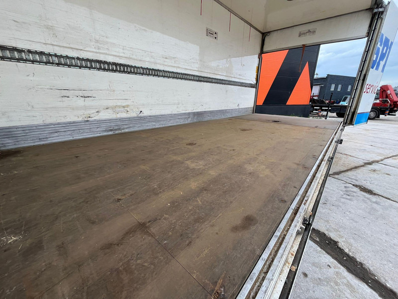 Грузовик с закрытым кузовом MAN TGL 12.220 4x2 BOX L=5945 mm: фото 11