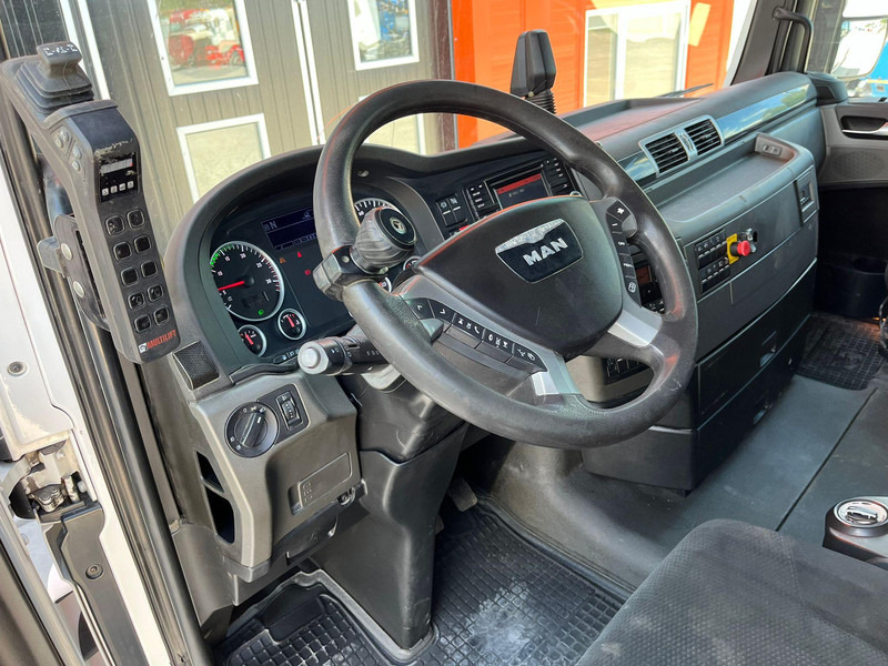 Крюковой мультилифт MAN TGX 26.560 6x2*4 HIAB 21 ton / L=5300 mm: фото 15