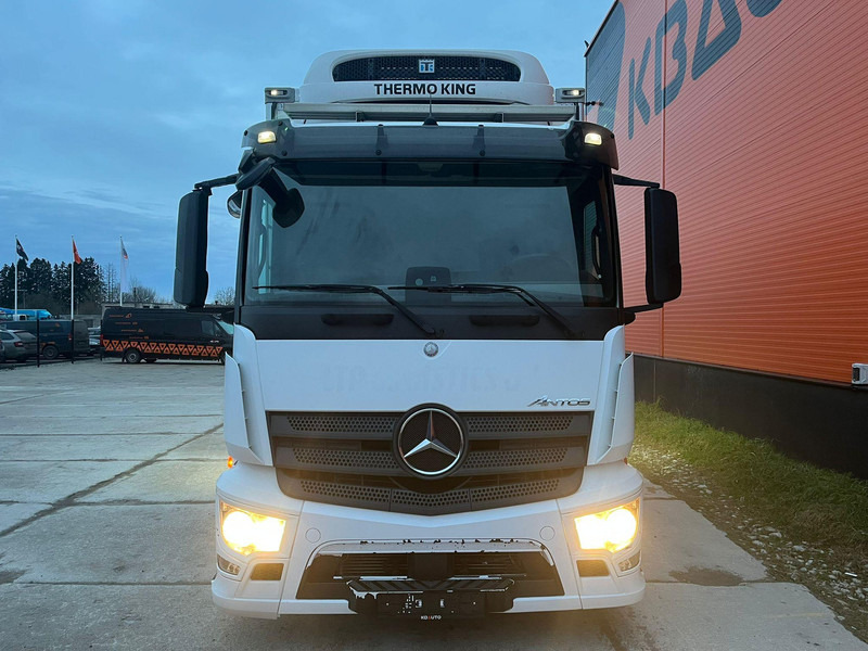Mercedes-Benz ANTOS 1832 4x2 THERMOKING T-1200R / BOX L=8502 mm - Рефрижератор: фото 2 Mercedes-Benz ANTOS 1832 4x2 THERMOKING T-1200R / BOX L=8502 mm - Рефрижератор: фото 2